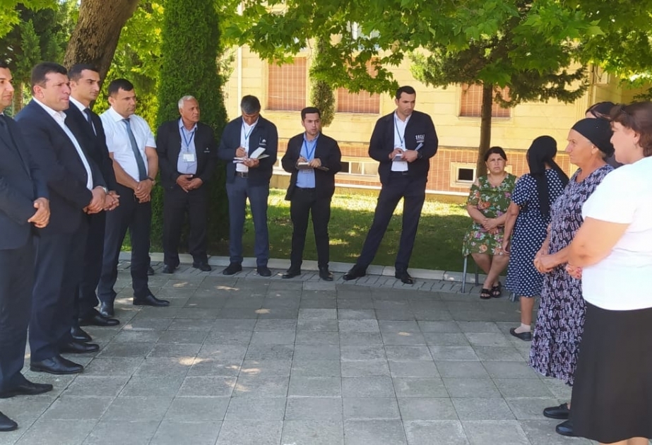 Balakən sakinlərinin qaz təchizatı ilə bağlı problemləri dinlənilib