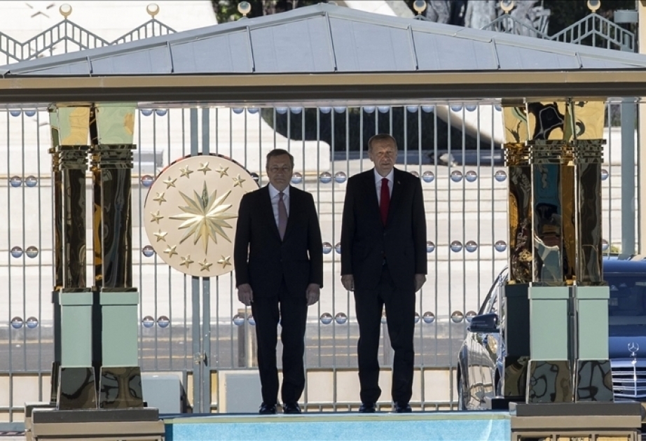 Turkish president welcomes Italian premier with official ceremony