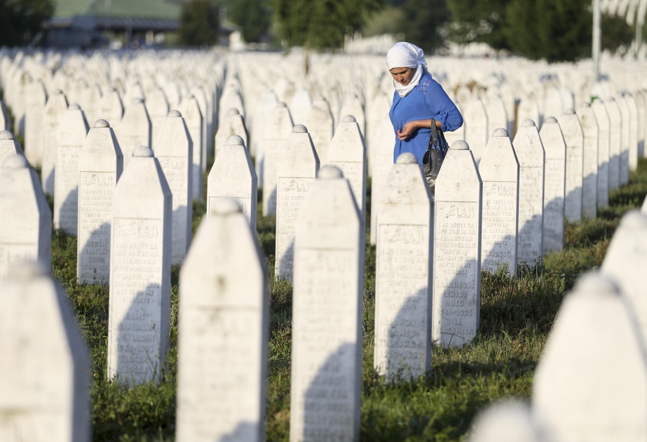 Avstriya parlamenti Srebrenitsa soyqırımını pisləyən qanun layihəsini qəbul edib