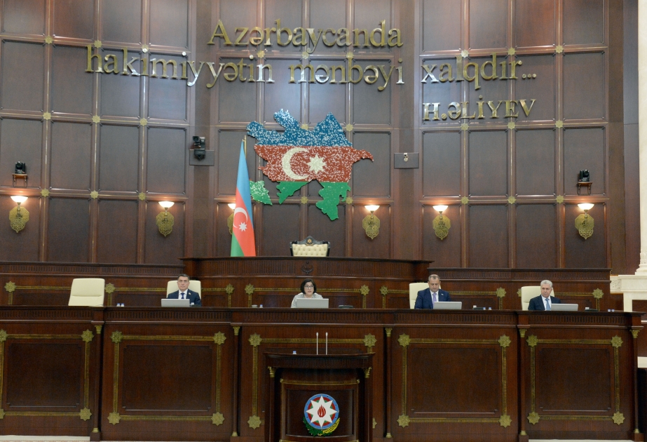 Milli Məclisin növbədənkənar sessiyası başa çatıb
