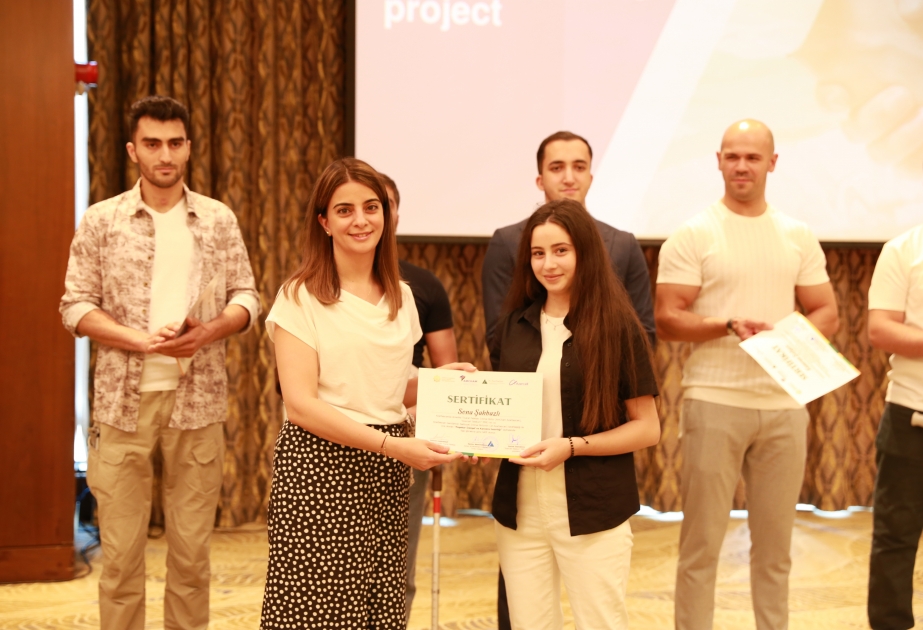Azercell-supported vocational training for veterans and children of martyrs of Patriotic War wraps up