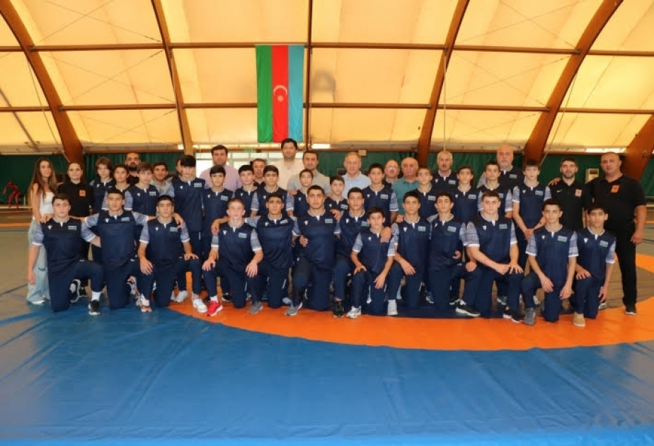 Güləşçilərimiz U-15 Avropa çempionatında güclərini sınayacaqlar