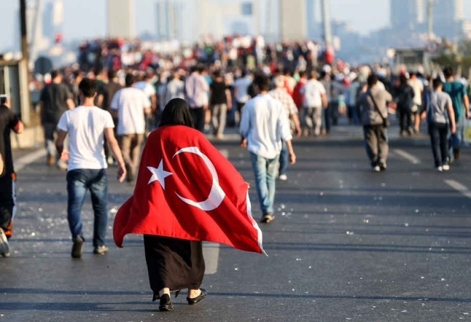La Türkiye célèbre la Journée de la démocratie et de l'unité nationale