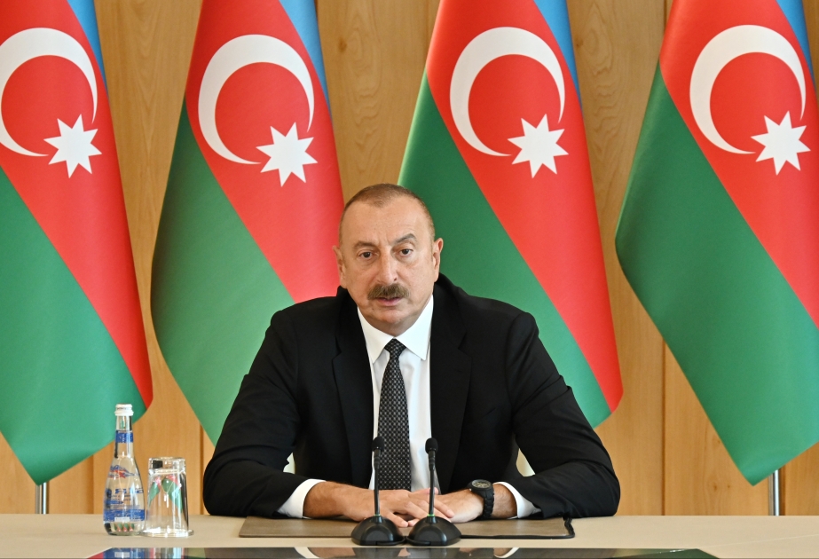 Azərbaycan Prezidenti: 6 ayda vergilər sahəsində proqnozdan əlavə 2 milyard manat pul yığılıb