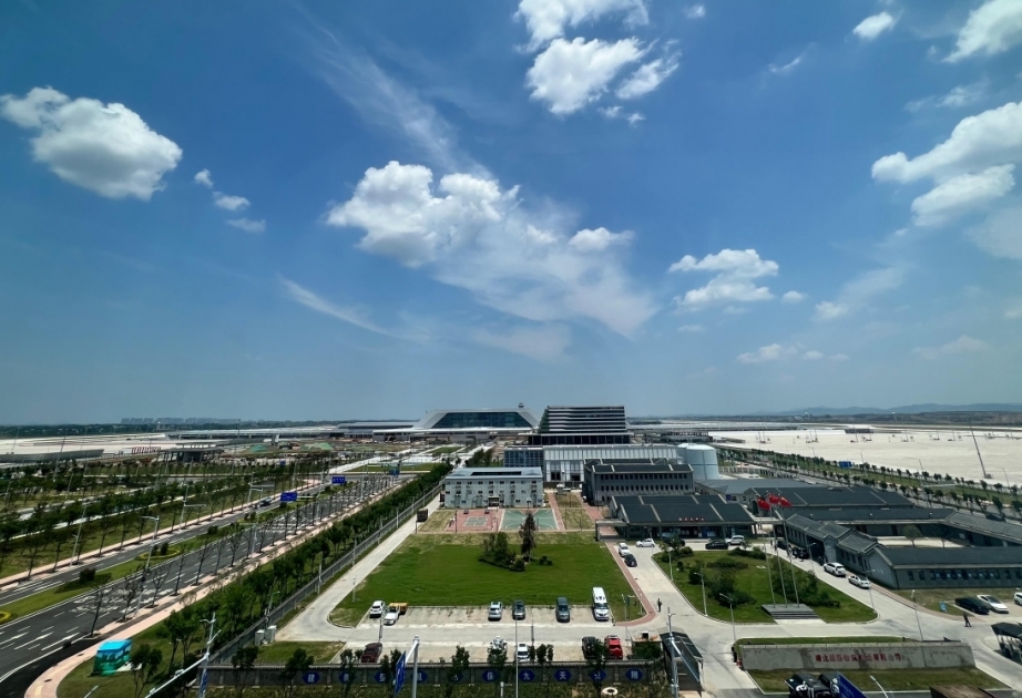 Çində Asiyanın ən böyük yük aeroportu fəaliyyətə başlayıb VİDEO