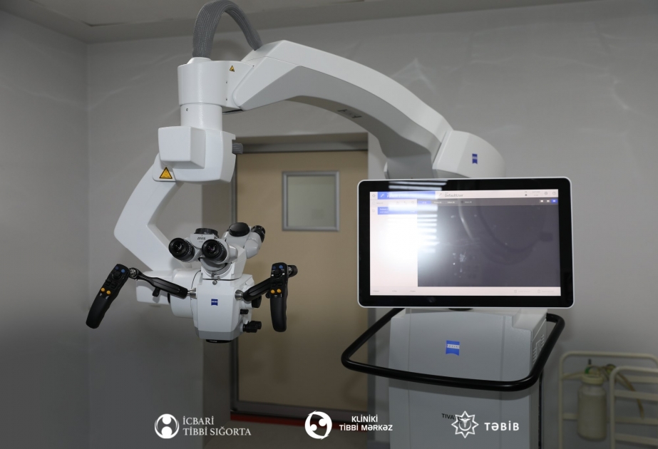 Kliniki Tibbi Mərkəzdə TIVATO 700 mikroskopu ilə ilk neyrocərrahi əməliyyat keçirilib