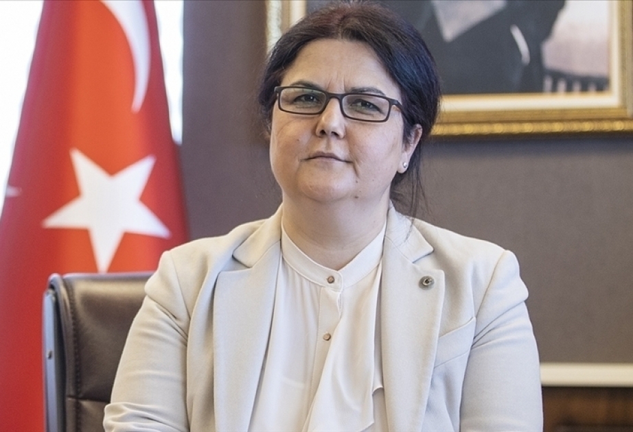 وزيرة الاسرة والخدمات الاجتماعية التركية تزور أذربيجان