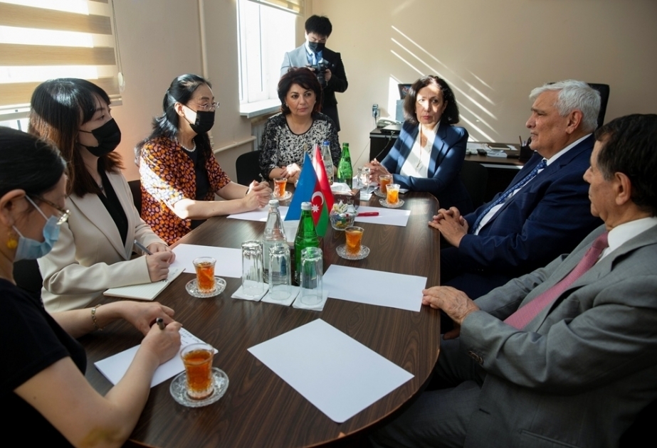 Se discuten las perspectivas de cooperación entre las instituciones de educación superior de Azerbaiyán y China
