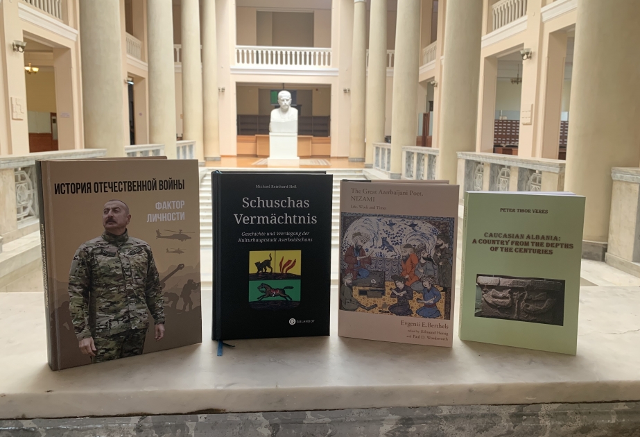 В библиотеки мира переданы две книги о культурном наследии города Шуша и Кавказской Албании