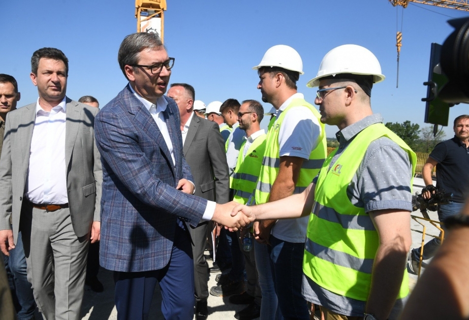 Serbiya Prezidenti “AzVirt” şirkətinin layihəsi əsasında bu ölkədə tikilən yeni körpünün açılışında iştirak edib