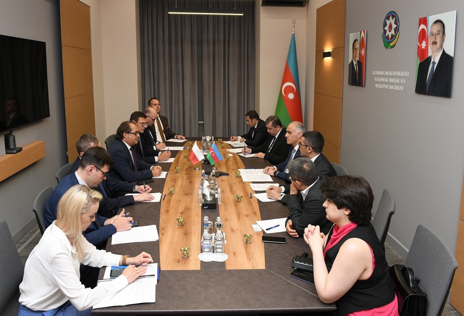 Azerbaijan, Poland discuss prospects for transport cooperation