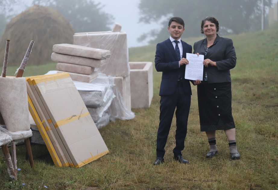 Yeni kənd qonaq evlərinə özünüməşğulluq proqramı çərçivəsində avadanlıqların verilməsinə başlanıb
