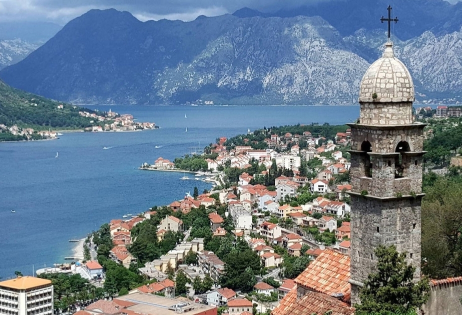 Montenegro begins to freeze real estate owned by Russian nationals