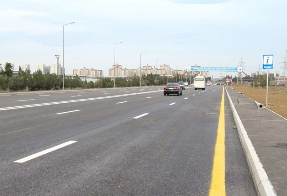 Präsident Ilham Aliyev stellt 3 Millionen Manat für Straßenbau im Nizami Rayon von Baku bereit