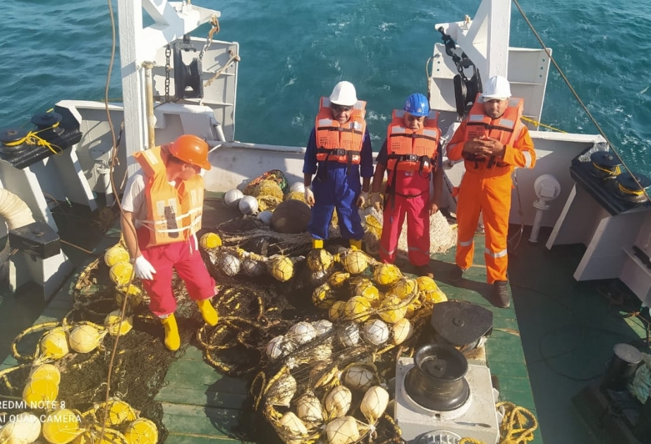 Xəzər dənizində kompleks ekoloji monitorinqlər davam edir