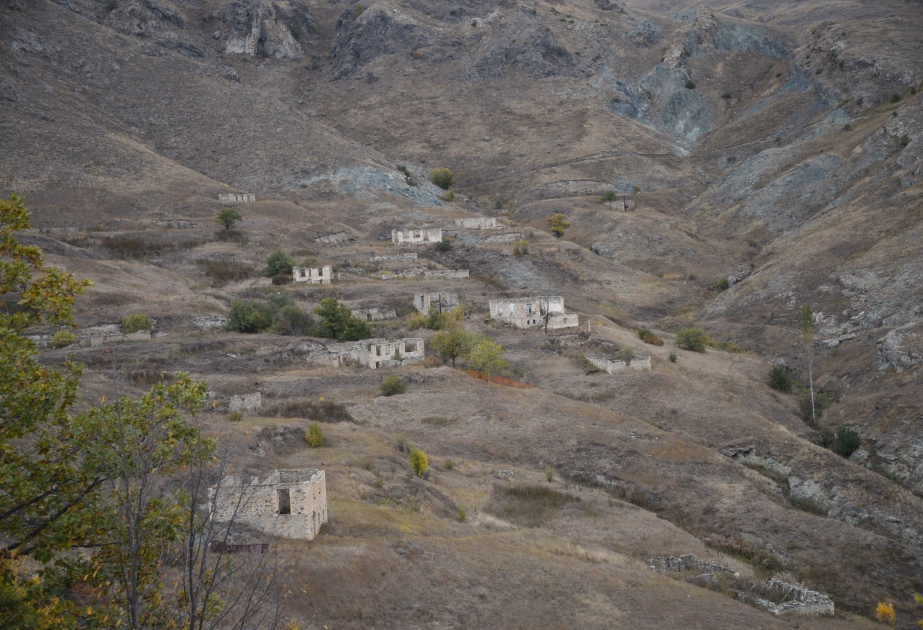 Kəlbəcər rayonunun Alırzalar kəndi
