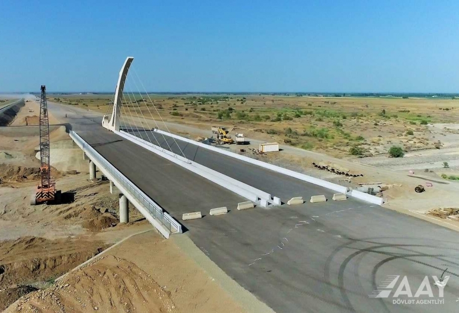 Construcción de la autopista Barda-Agdam continúa a un ritmo acelerado