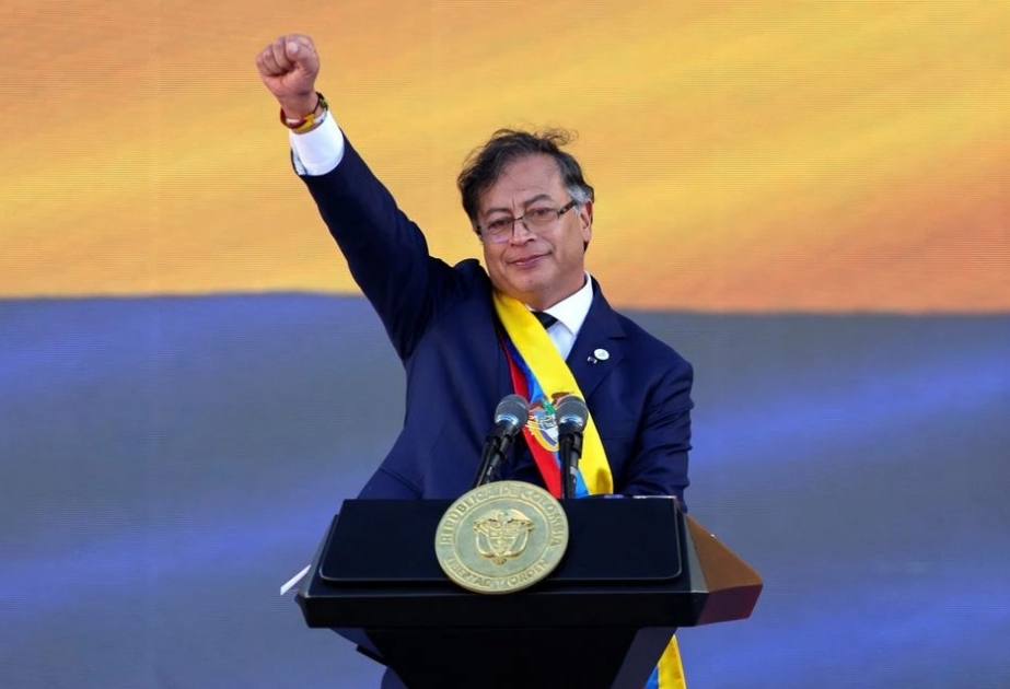 Gustavo Petro jura su cargo como primer presidente de izquierdas de la historia de Colombia