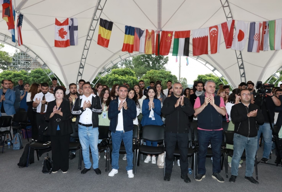 Diaspor Gənclərinin III Yay Düşərgəsi başa çatıb