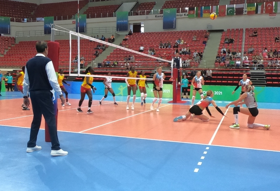 Женская сборная Азербайджана по волейболу с победой стартовала на V Играх исламской солидарности