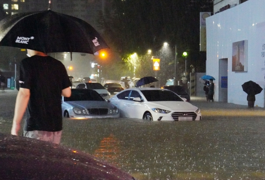 8 dead, 6 missing in heaviest rainfall in 80 years in Seoul VIDEO