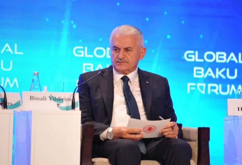 Former Turkish PM becomes member of Nizami Ganjavi International Center