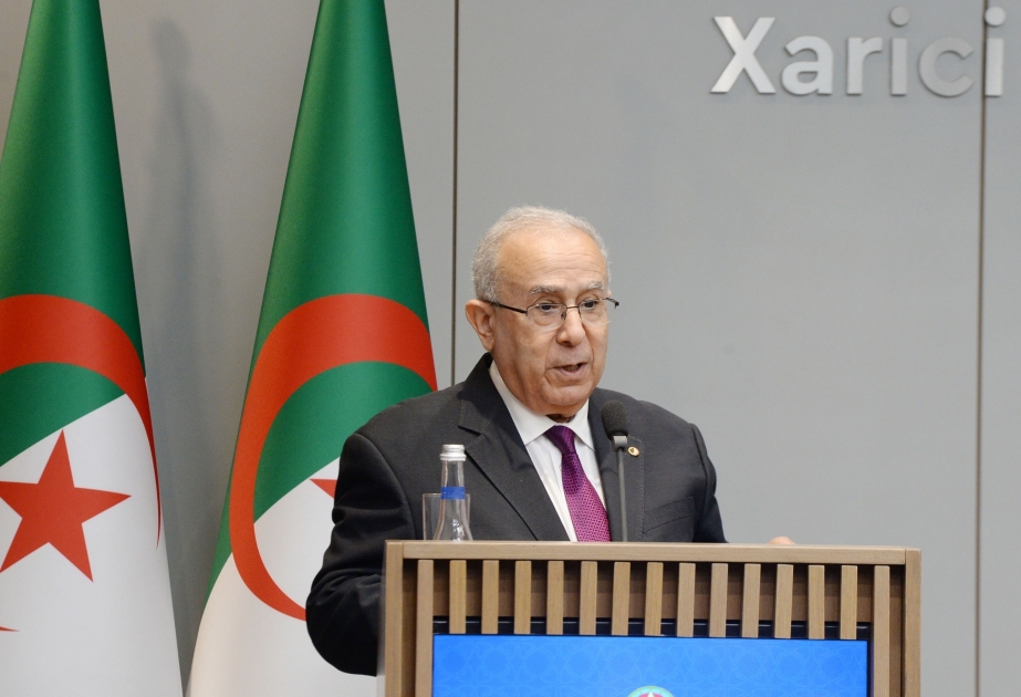 لعمامرة: أذربيجان والجزائر ستجريان مشاورات اقتصادية بينهما