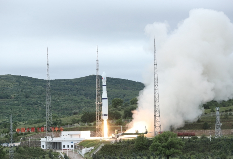 China launches 16 new satellites