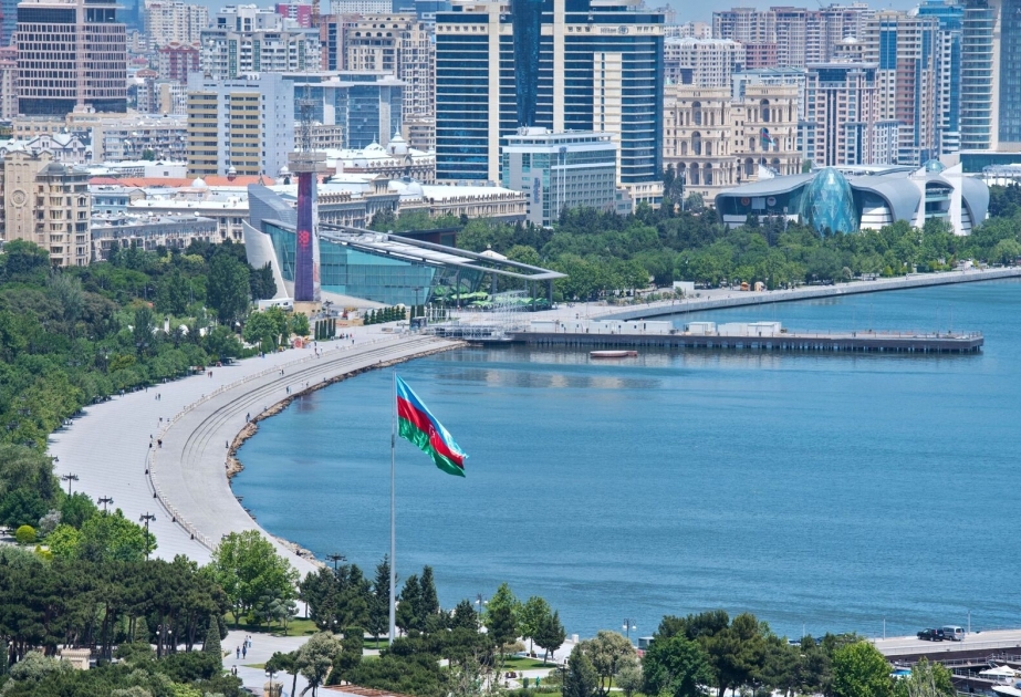 Группа представителей НПО осудила акт вандализма, совершенный против посольства Азербайджана в Великобритании