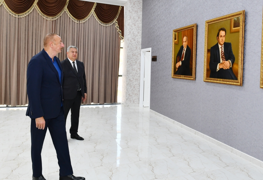 Presidente Ilham Aliyev asiste a la inauguración del Centro de Jóvenes Artesanos y del Museo de Símbolos del Estado en Aghsu
