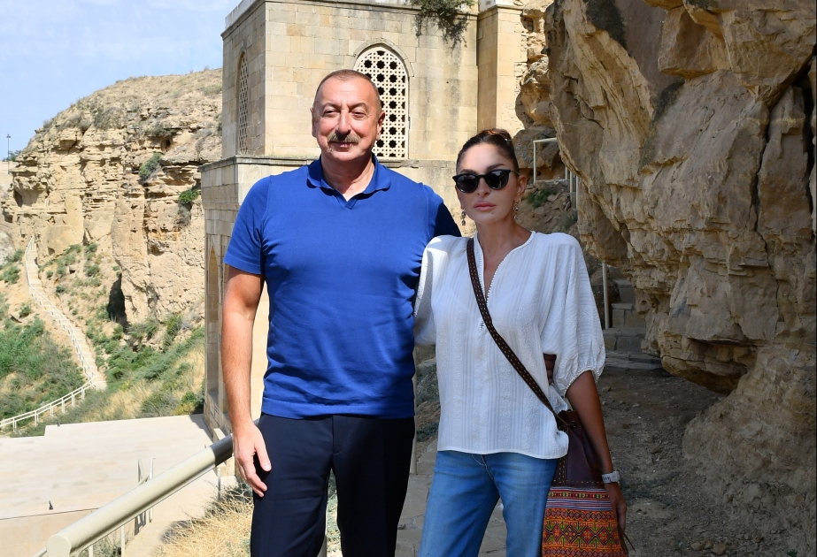 President Ilham Aliyev and First Lady Mehriban Aliyeva viewed reconstruction works carried out in “Diri Baba” tomb in Gobustan district VIDEO