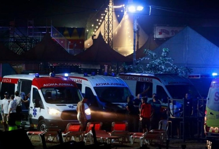 В Валенсии из-за обрушения сцены на фестивале погиб человек, еще 40 пострадали