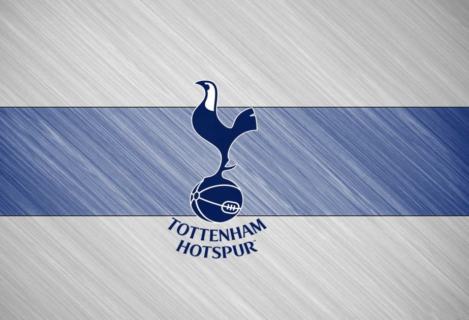 Last-gasp Kane header rescues Spurs in fiery Chelsea clash