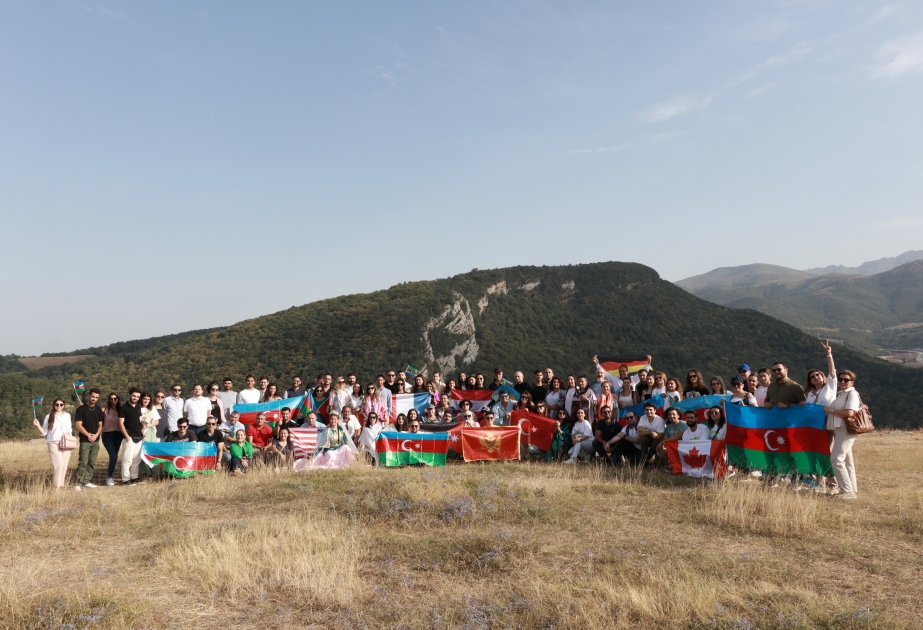 Diaspor nümayəndələrinin Şuşaya altıncı səfəri başa çatıb