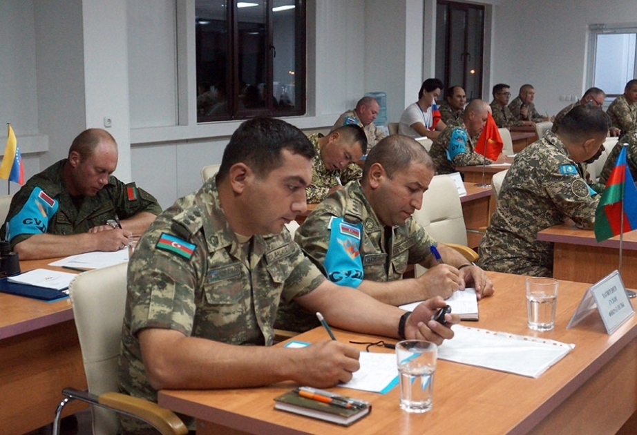 Artilleros de Azerbaiyán participan con éxito en una competición internacional