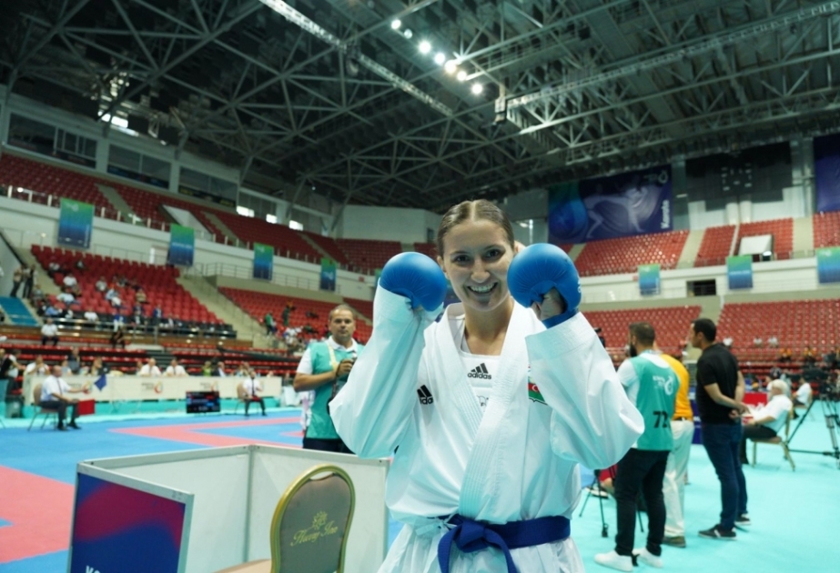 Azerbaijan`s karate fighter Zaretska becomes two-time champion of Islamic Solidarity Games