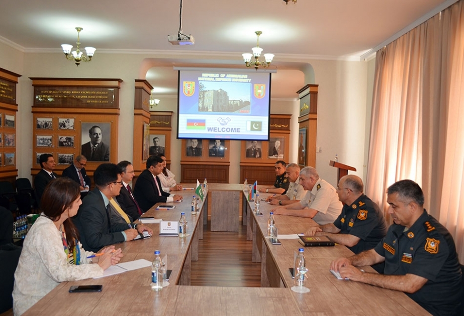 Pakistanlı nümayəndə heyəti Milli Müdafiə Universitetində olub