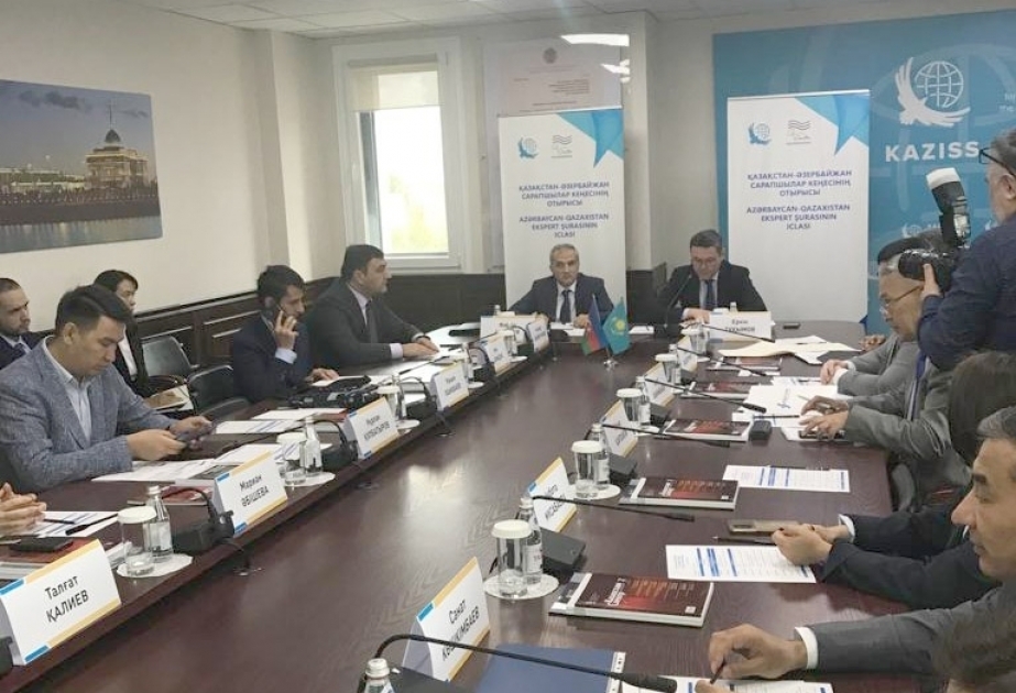 Nur-Sultán acoge la reunión del Consejo de Expertos Azerbaiyán-Kazajstán