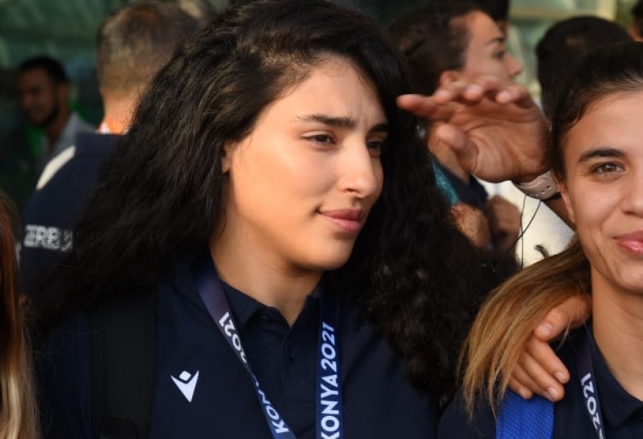 V İslam Həmrəyliyi Oyunlarında iştirak edən idmançılarımızın sonuncu qrupu Vətənə qayıdıb