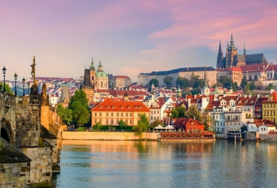 Azerbaijani female chess players to compete in European Championship in Prague