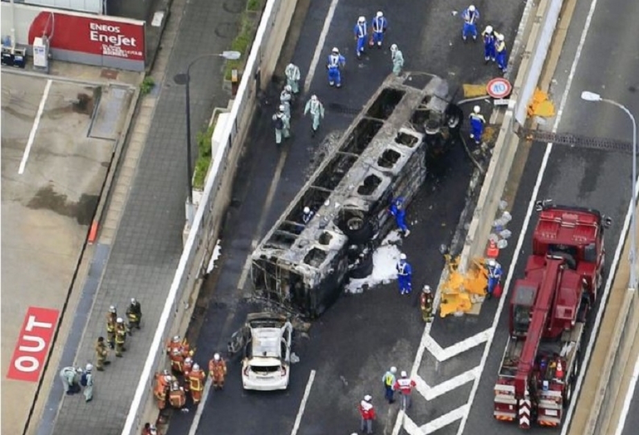 Yaponiyada yol-nəqliyyat hadisəsi baş verib, ölən və yaralananlar var VİDEO