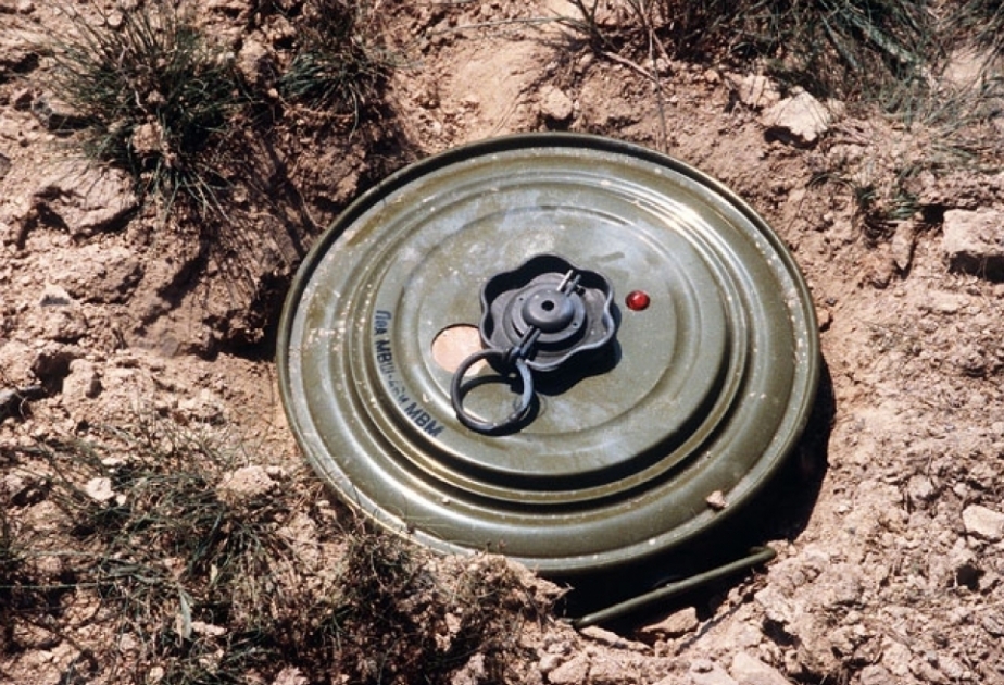 In Latschin Region zwei aserbaidschanische Armeeangehörigen durch Landmine schwer verletzt