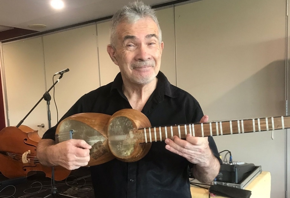 Con Varney: Musiqi bir kainatdırsa, Azərbaycan musiqisi onun daxilində zəngin qalaktikadır
