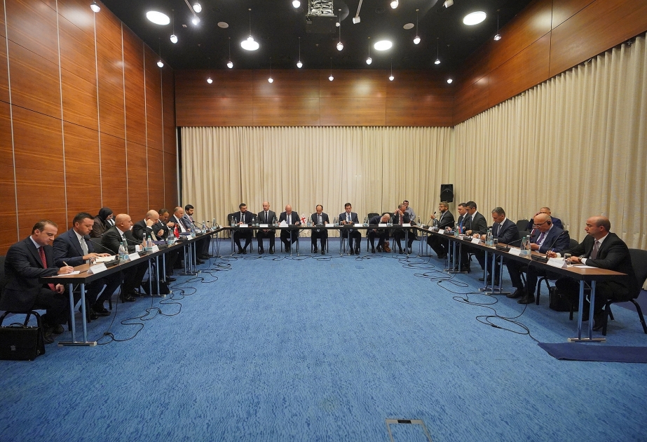 Poti və Batumi limanları ilə Ələt limanı arasında blok qatar yaradılacaq