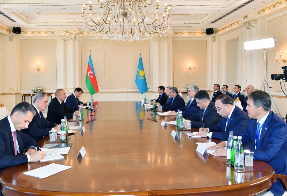 Ilham Aliyev: “Tanto Kazajstán como Azerbaiyán cuentan con un entorno de inversión muy favorable”