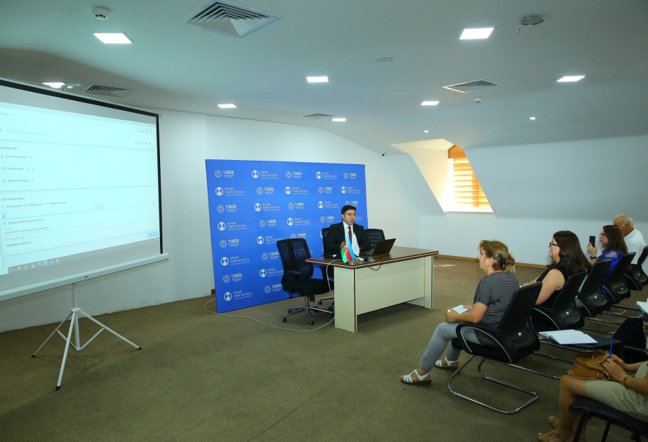TƏBİB “Elektron sənəd dövriyyəsi işinin təşkili” mövzusunda təlim keçirib