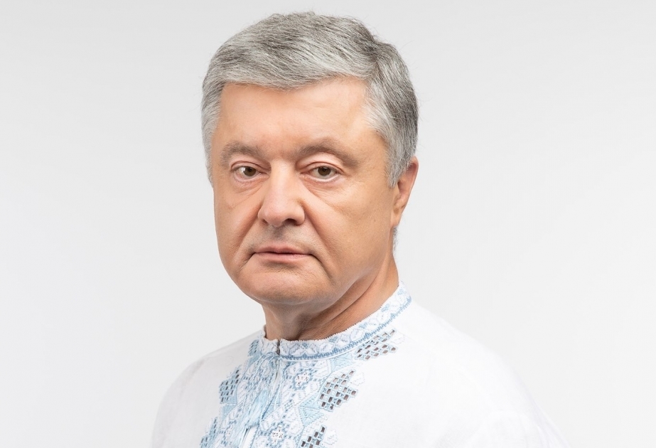 El quinto presidente de Ucrania es elegido miembro del Centro Internacional Nizami Ganjavi