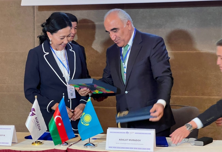 La Universidad Estatal de Economía de Azerbaiyán y la Universidad Estatal del Sur de Kazajstán firman un acuerdo de cooperación