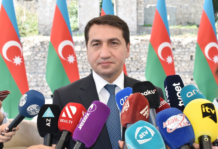 Asistente del Presidente: “Los embajadores de Francia y Estados Unidos desoyeron la invitación de Azerbaiyán al no participar en el viaje a Shusha”