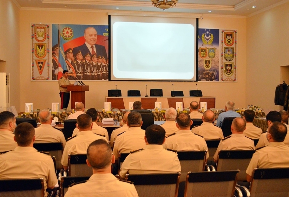 Azerbaijan’s Defense Ministry hosts meeting on Army's logistic support issues